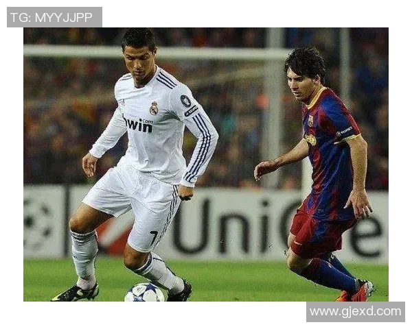 足球球星对决谁更强两位顶尖球员PK解析