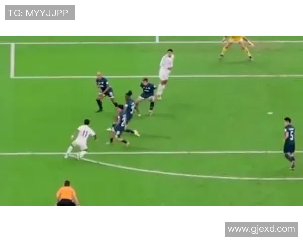 街头偶遇足球巨星瞬间让人热血沸腾的亲历与感悟 街头偶遇足球巨星瞬间让人热血沸腾的亲历与感悟